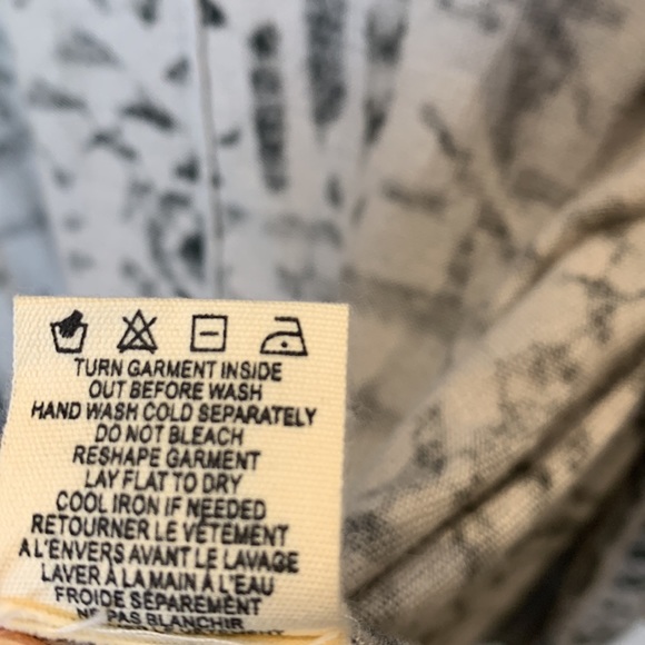 Billabong Seaside Dreamz Abstract Pattern Cardigan in Black and Ivory size XL - Picture 11 of 11